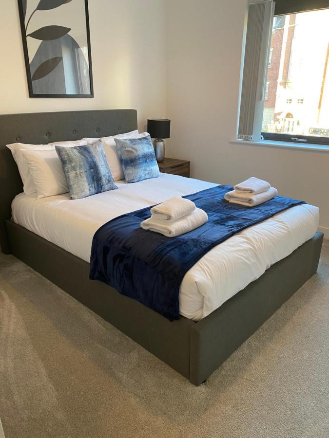 Apartemen Icona - Luxurious 2 Bed