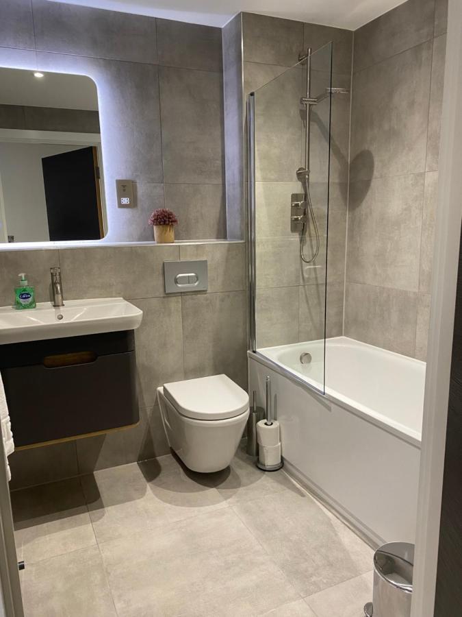 Apartemen Icona - Luxurious 2 Bed *